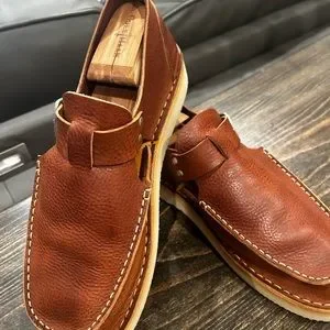 A beautiful pair of sandals made in  Italy size 10. Fracap | Shoes | A Beautiful Pair Of Sandals Made In Italy  main image 2